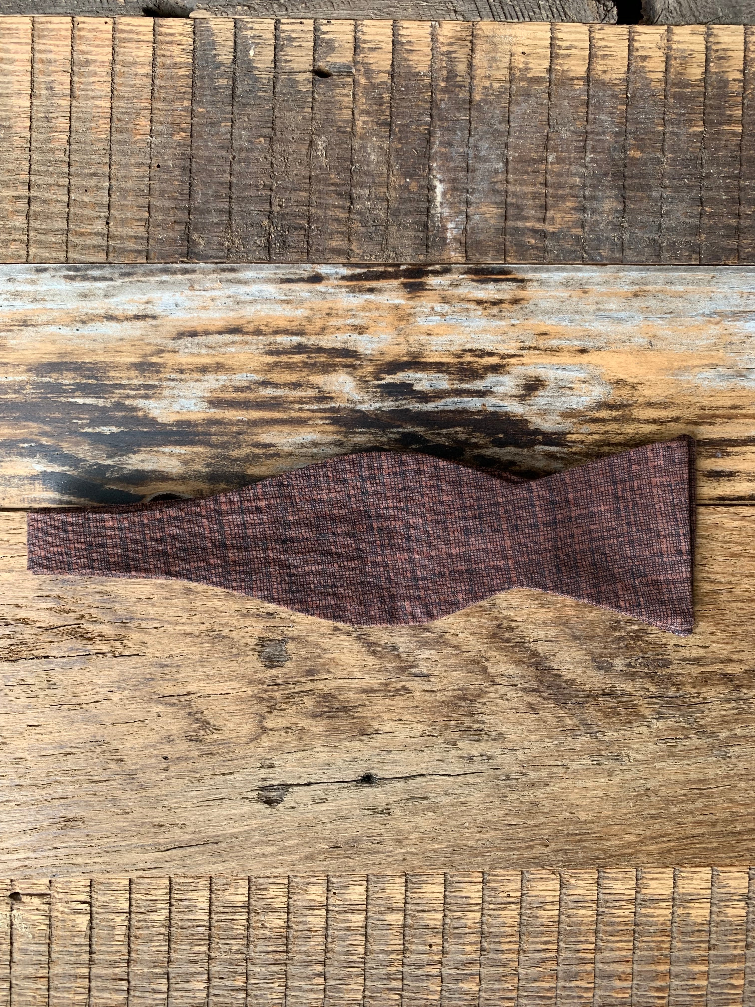 Woodgrain Willow Bow Tie
